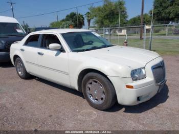  Salvage Chrysler 300