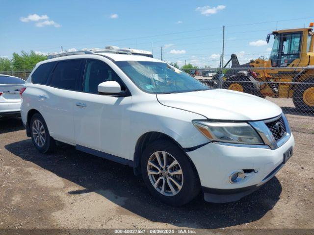  Salvage Nissan Pathfinder