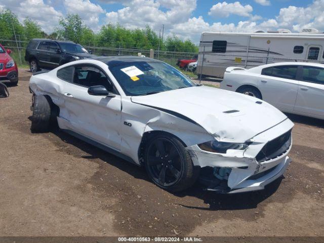  Salvage Ford Mustang