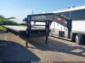  Salvage Cal Tex Flatbed Trailer