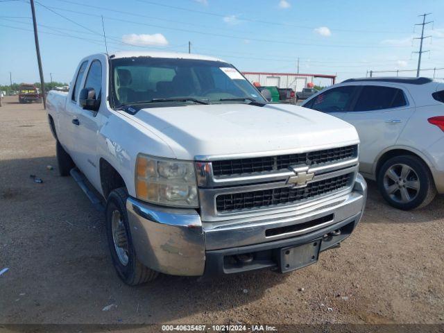  Salvage Chevrolet Silverado 2500