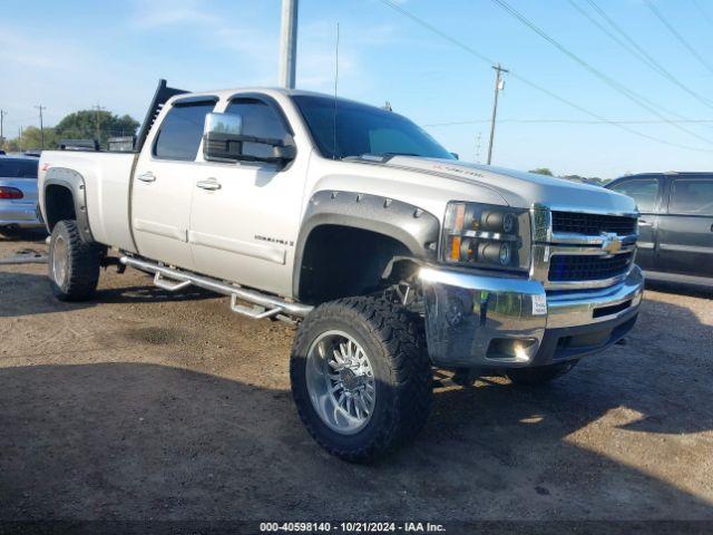  Salvage Chevrolet Silverado 2500