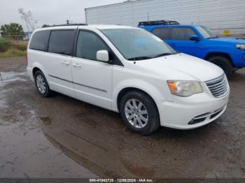  Salvage Chrysler Town & Country