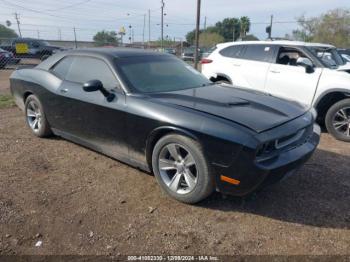  Salvage Dodge Challenger