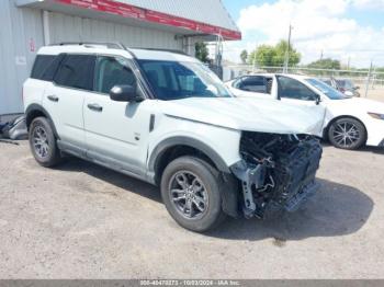  Salvage Ford Bronco