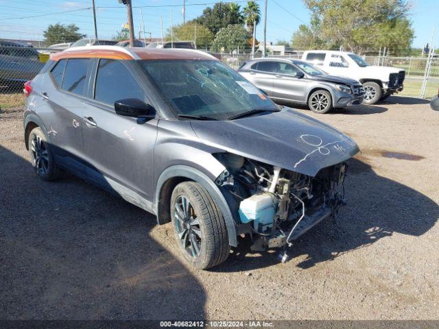  Salvage Nissan Kicks