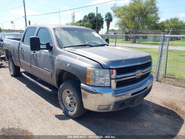  Salvage Chevrolet Silverado 2500