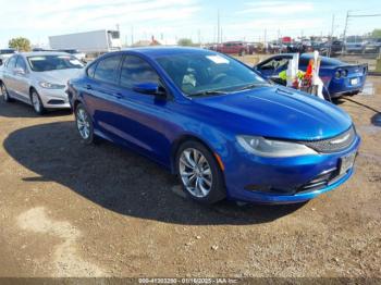  Salvage Chrysler 200