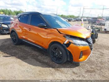  Salvage Nissan Kicks