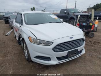  Salvage Ford Fusion