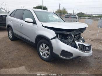  Salvage Kia Sorento