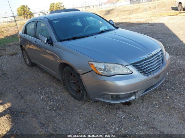  Salvage Chrysler 200