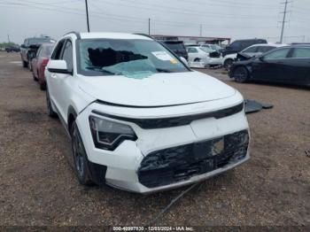  Salvage Kia Niro