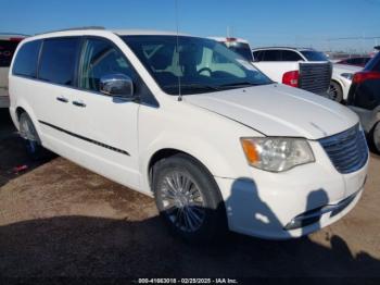  Salvage Chrysler Town & Country