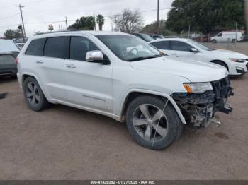  Salvage Jeep Grand Cherokee