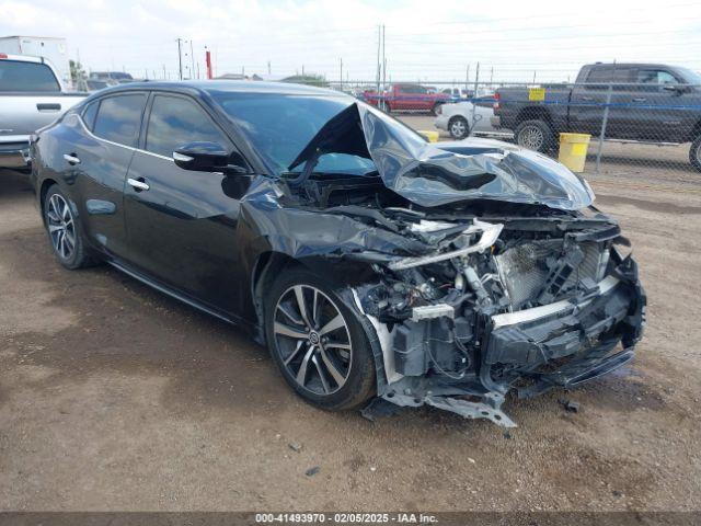  Salvage Nissan Maxima