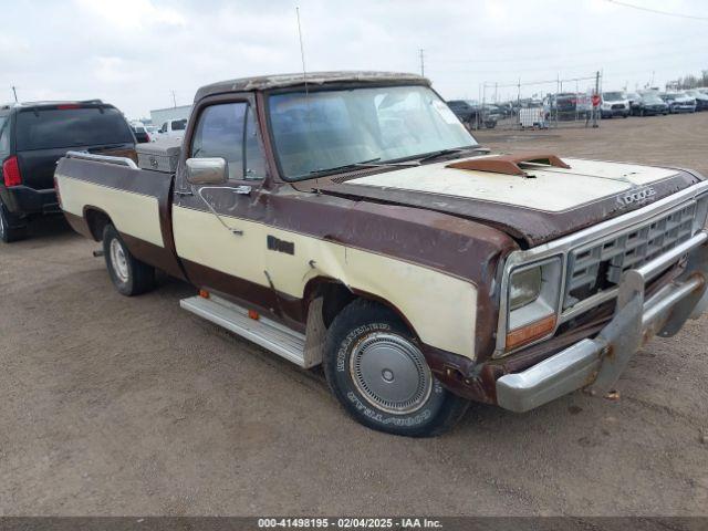  Salvage Dodge D-series