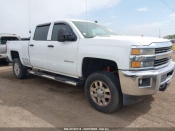  Salvage Chevrolet Silverado 2500