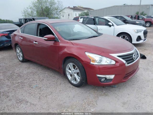  Salvage Nissan Altima