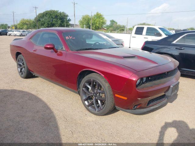 Salvage Dodge Challenger