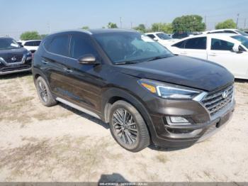  Salvage Hyundai TUCSON