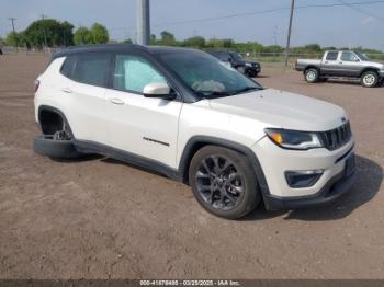  Salvage Jeep Compass