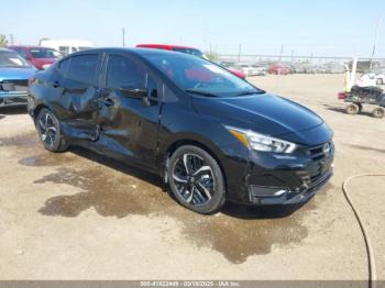  Salvage Nissan Versa