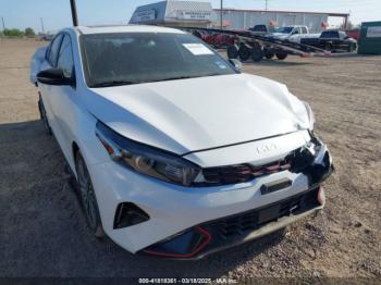  Salvage Kia Forte