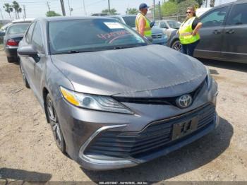  Salvage Toyota Camry