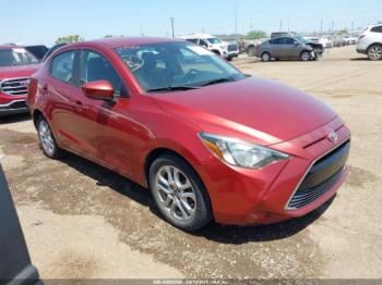  Salvage Toyota Yaris