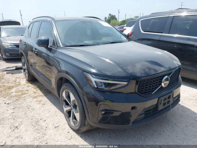  Salvage Volvo XC40
