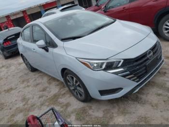  Salvage Nissan Versa