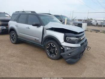  Salvage Ford Bronco