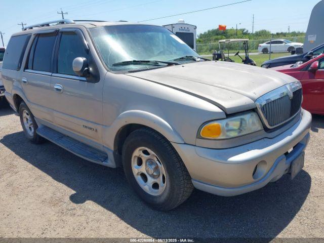  Salvage Lincoln Navigator