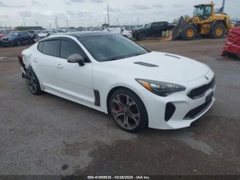  Salvage Kia Stinger