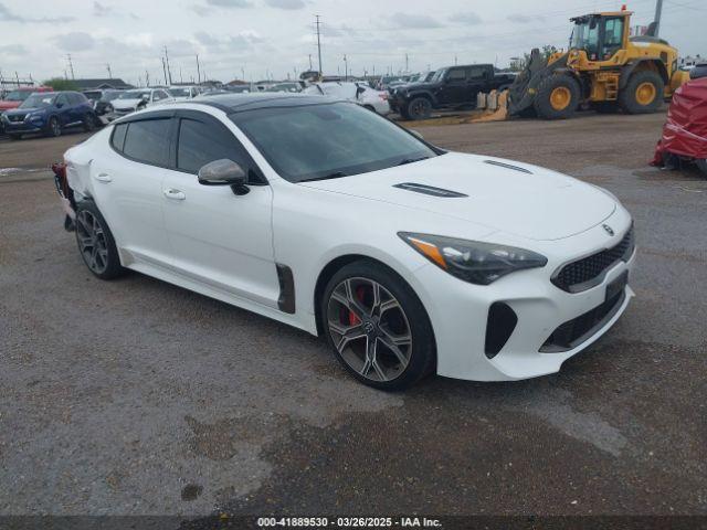  Salvage Kia Stinger