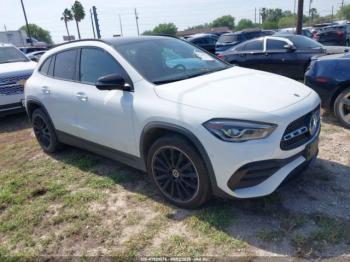  Salvage Mercedes-Benz GLA