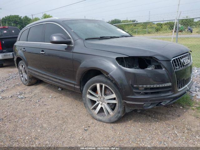  Salvage Audi Q7