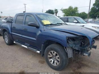  Salvage Mitsubishi Raider