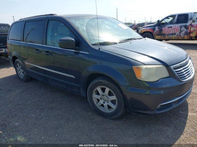  Salvage Chrysler Town & Country