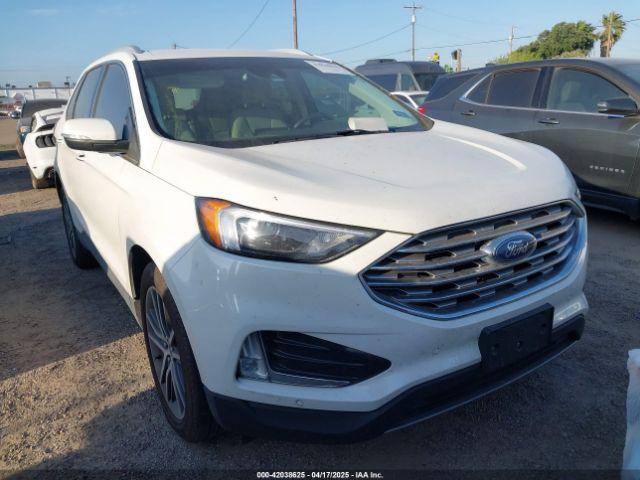  Salvage Ford Edge