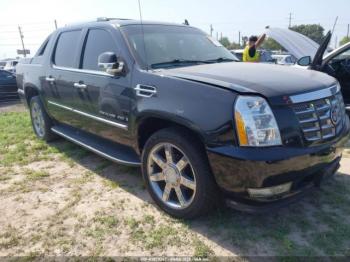  Salvage Cadillac Escalade