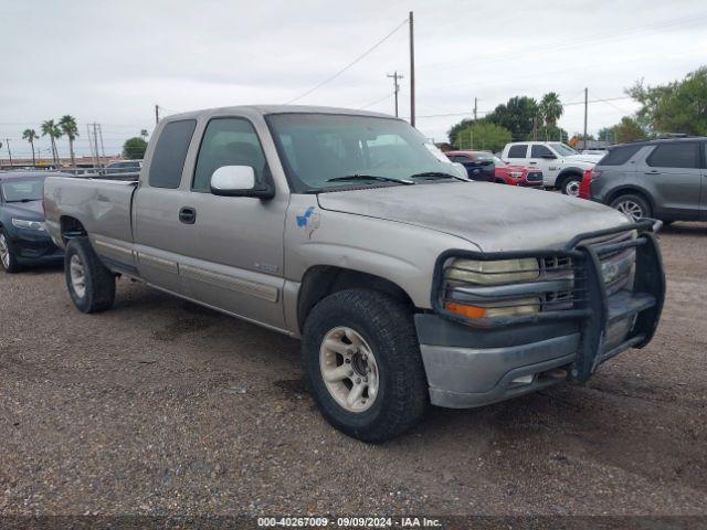  Salvage Chevrolet Silverado 2500