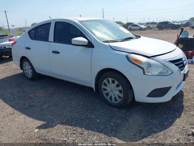  Salvage Nissan Versa