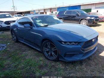 Salvage Ford Mustang