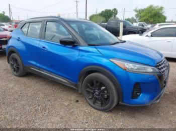  Salvage Nissan Kicks