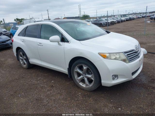  Salvage Toyota Venza