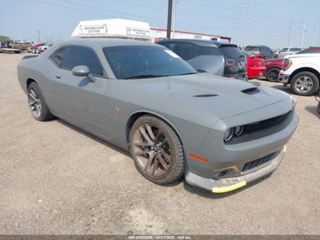  Salvage Dodge Challenger