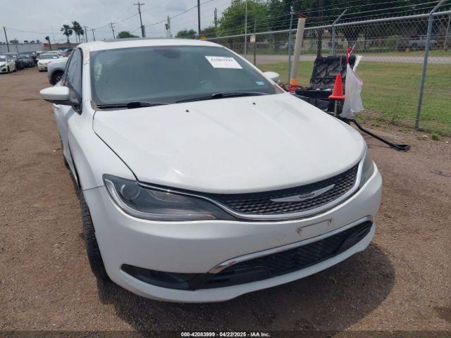  Salvage Chrysler 200