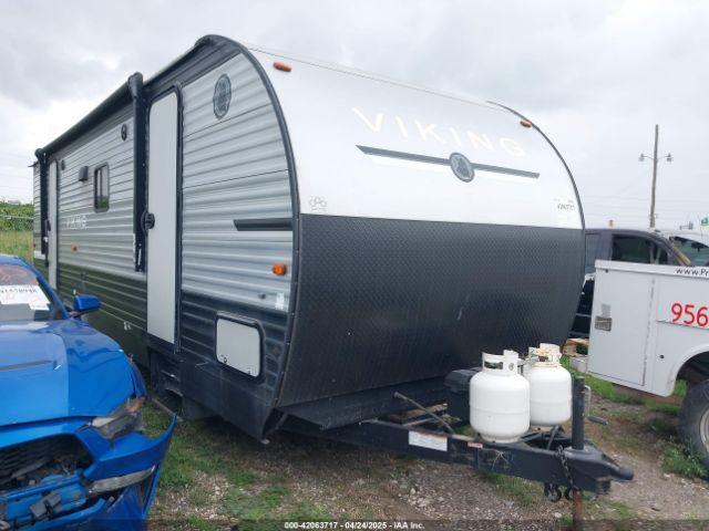  Salvage Viking 262bhs